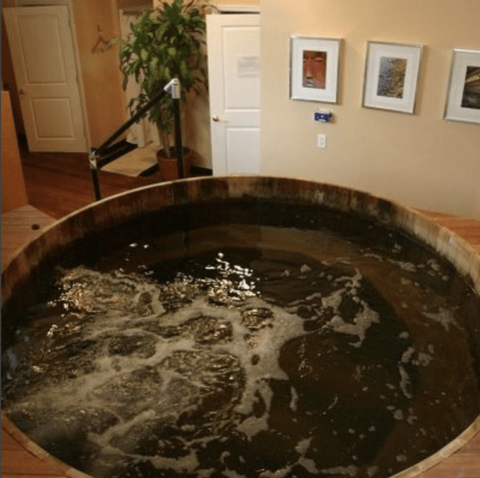 japanese hot tub