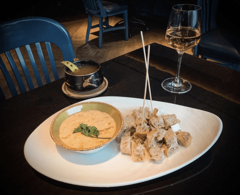 Best Date Night Ideas in Boston | Bites of Boston Food Tours